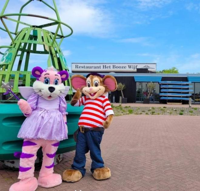Bj Chalets - De Rug 3 - Vakantiepark Lauwersoog - Luxe Chalet Met Vaatwasser En Inloopkast! Vroege Incheck! Met Airco! Kültér fotó